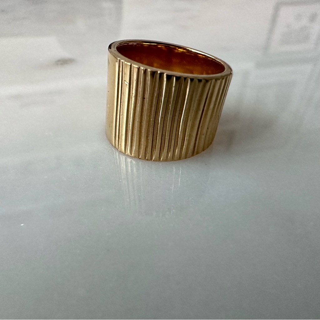 Soko Meta Band Ring